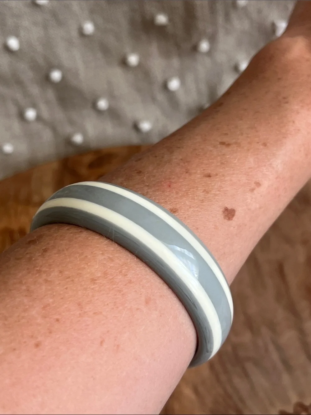 Vintage Gray and White Striped Bakelite Bangle Bracelet
